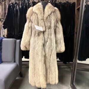 Norwegian Fox - was over 5000 NOW ONLY $1495 - SIZE small